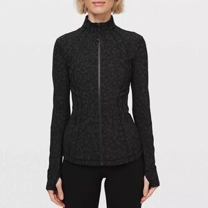 Lululemon Define Jacket Luxtreme *Formation Camo
Deep Coal Multi Size 4
